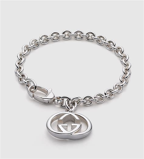 gucci bracelet with interlocking g charm